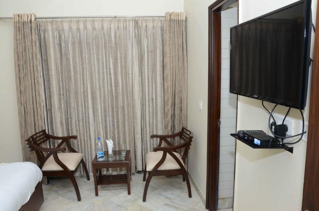 Namaste Apartments Nueva Delhi Exterior foto